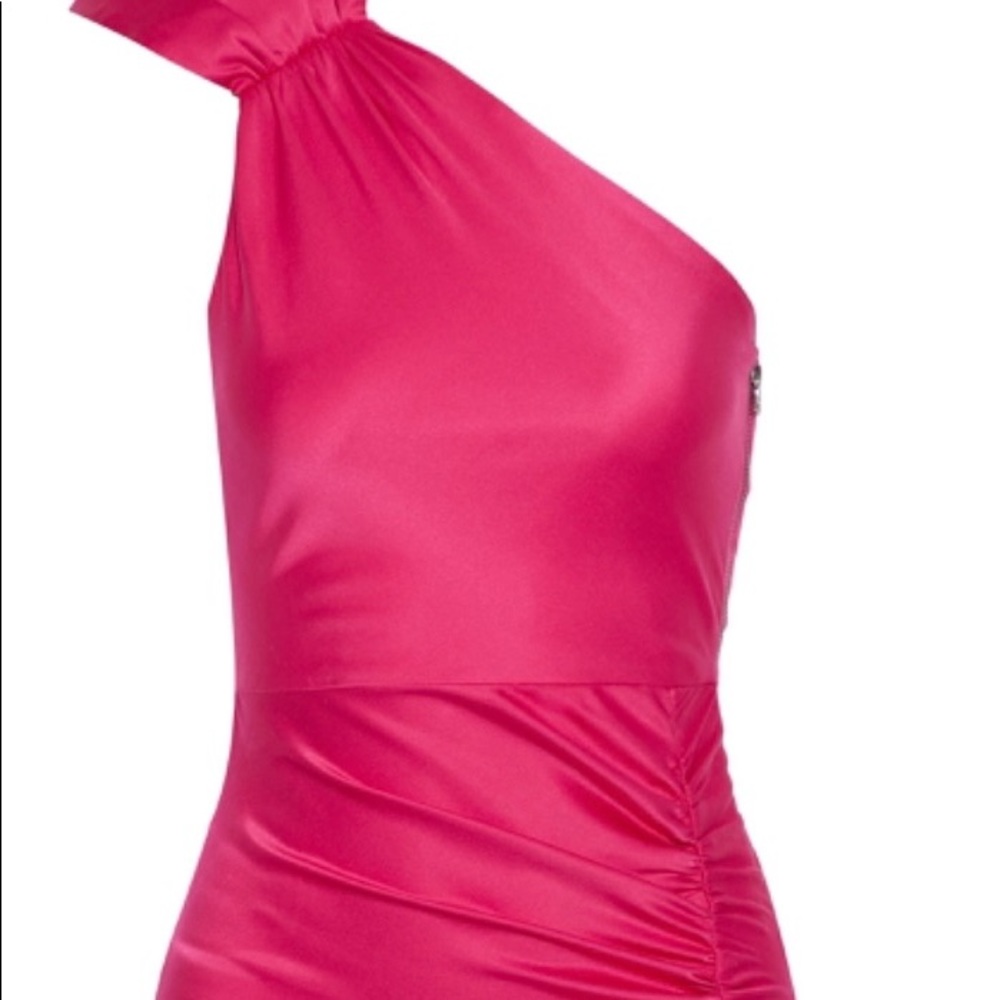 One shoulder dress